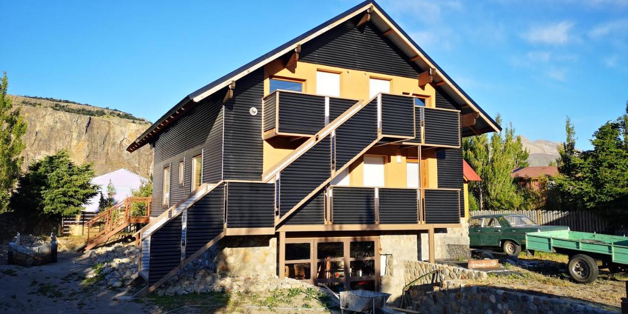 Campo Base Aparts El Chaltén Exterior foto